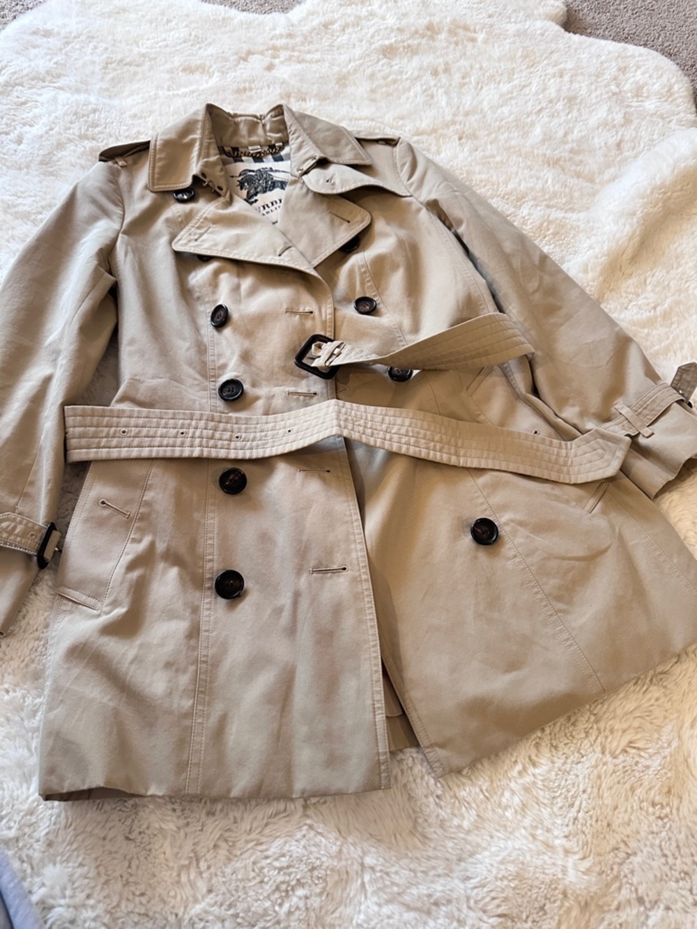 ❌SOLD ❌Authentic Burberry Tan Double-Breasted Trench Coat with Belt